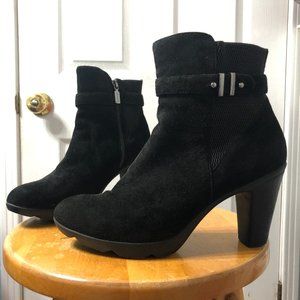 Blondo women's ankle boots, black suede, aqua protect, size 8, barely worn